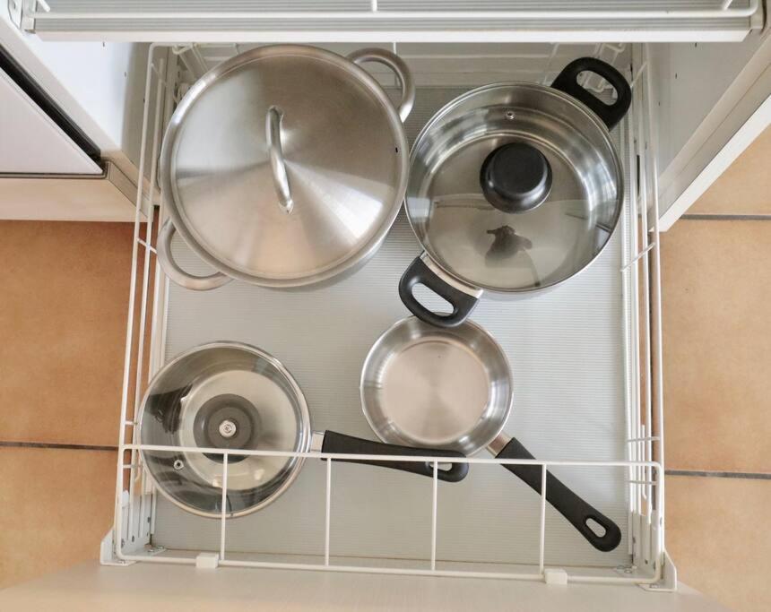 לוזאן Comfortable, Very Well Located Between Train Station And Lake! מראה חיצוני תמונה