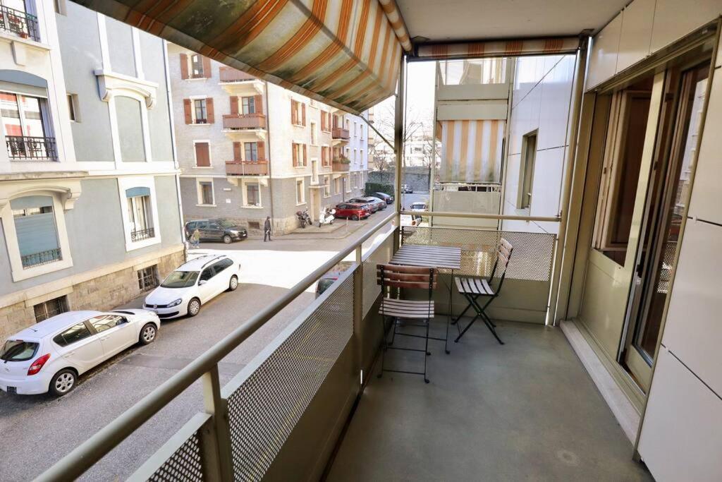 לוזאן Comfortable, Very Well Located Between Train Station And Lake! מראה חיצוני תמונה